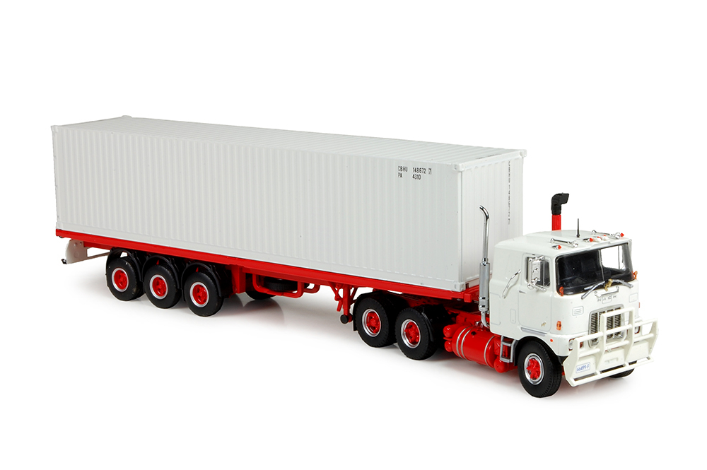 1:50 Tekno 3 Axle Flat Top Trailer and 40' Container Mack F700 Prime Mover