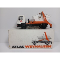 CO4155 - MAN with Atlas Skip Bin