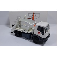 CO5500 - Iveco with Atlas Skip Bin