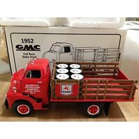 FG18-1078 - 1952 GMC Magnolia Petroleum 