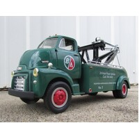 FG19-1033 - 1952 GMC Heavy Duty Wrecker - British American Oil