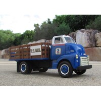 FG19-1103 - 1952 GMC Flatbed w/ Burlap Bags - US Mail