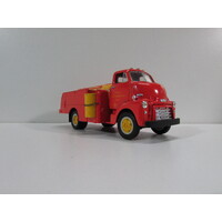 FG28-0105 - 1952 GMC Fuel Tanker - Shell