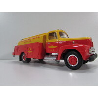 FG29-1270 - 1957 International R-190 Fuel Tanker - Shell Aviation Products