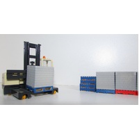 QDM083 - Pallet with Bricks - Blue