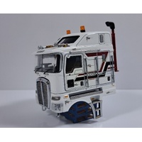 QDM13 - Drake Kenworth K200 Cab - Higgs HH