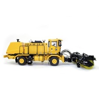 TWH073 - Oshkosh MB 4600 Dedicated Snow Broom
